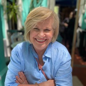 Meet your Posher, Lynne